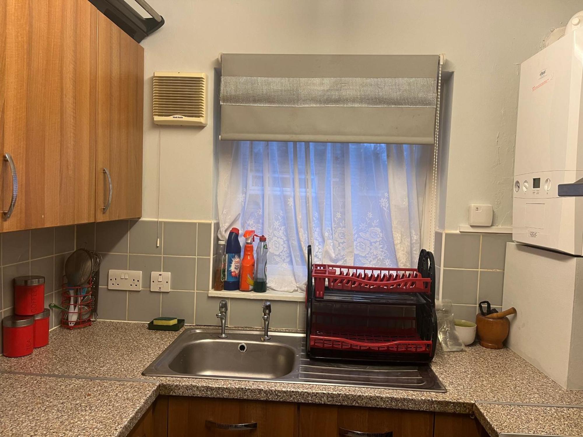Queenomega'S Home Stay Λονδίνο Εξωτερικό φωτογραφία